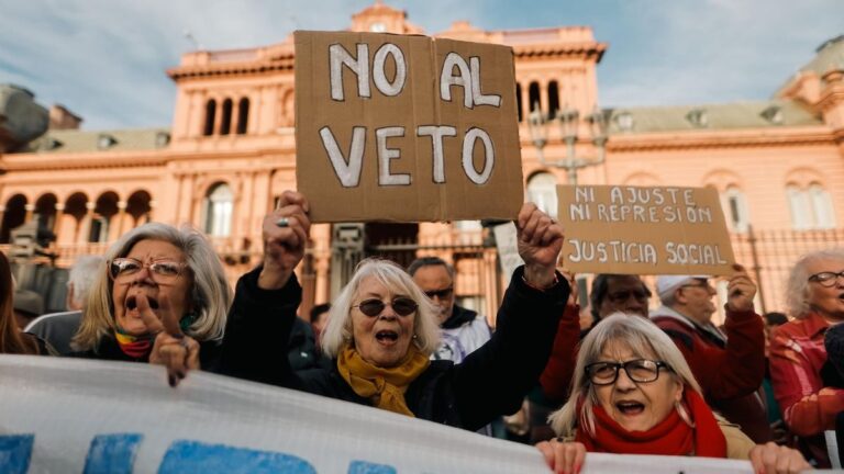 El Congreso le responde a Milei: la oposición organiza una sesión para voltear los vetos