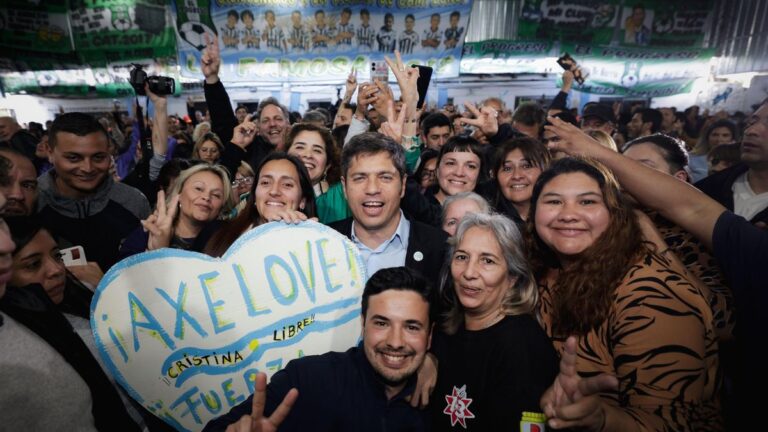 “No es por redes, es en las urnas”: Axel Kicillof llamó a votar por Fuerza Patria contra el modelo de Milei
