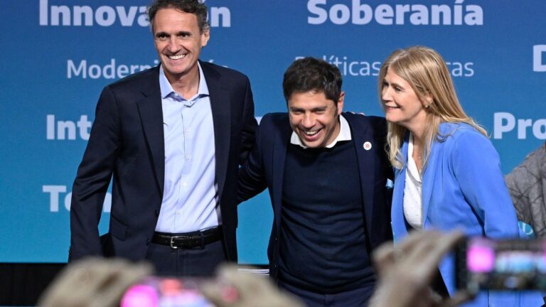 Axel Kicillof: “Si gana Milei profundiza la motosierra, pero hay una oportunidad con la boleta de Fuerza Patria”