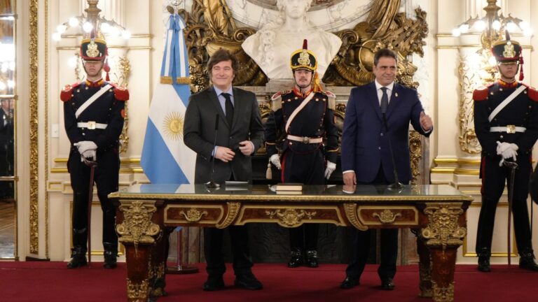 Con Catalán oficializado, el Gobierno prepara una nueva convocatoria a los gobernadores