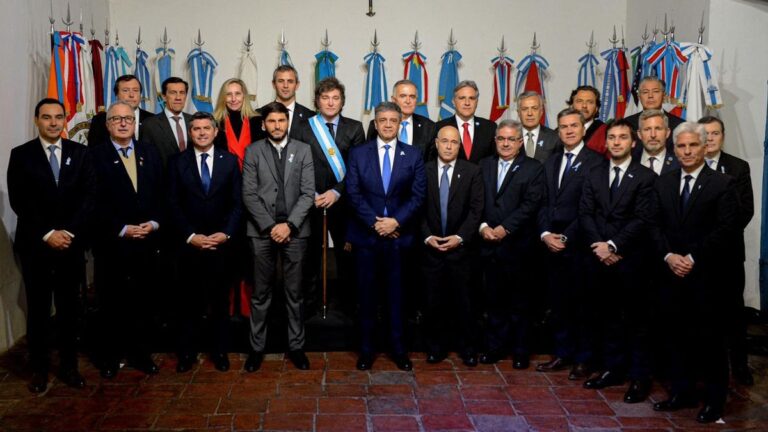 Milei cambia para contentar a los gobernadores: qué hay detrás del regreso del Ministerio del Interior