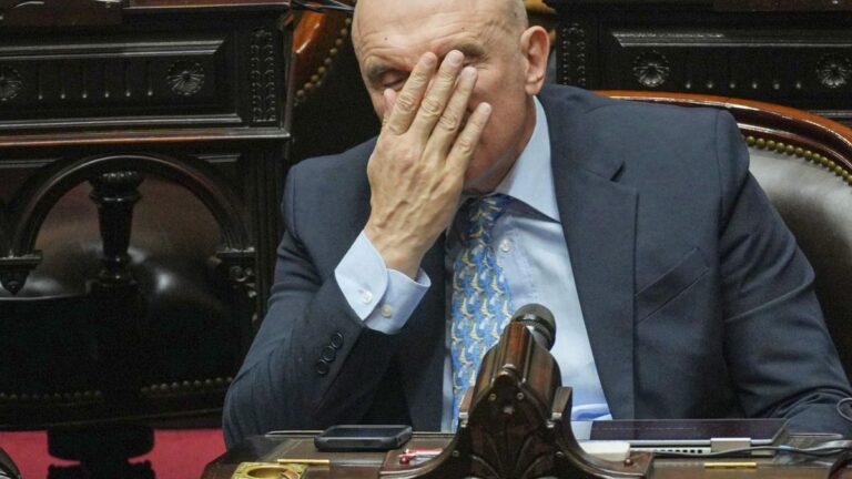 Santiago Caputo contuvo a Espert en medio del escándalo y crece la tensión interna en el Gobierno