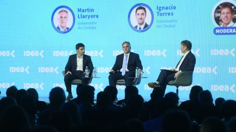 Gobernadores de Provincias Unidas coinciden con los empresarios en apoyar las reformas laboral e impositiva