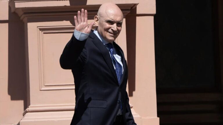 Acorralado por su vínculo con «Fred» Machado, José Luis Espert anunció que se baja de su candidatura