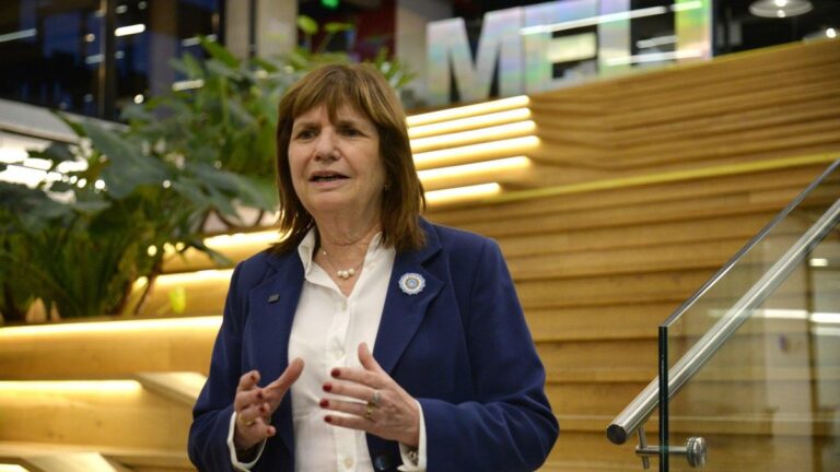 Patricia Bullrich le reclamó a José Luis Espert «aclarar la situación ya” por las denuncias que lo vinculan al narcotráfico