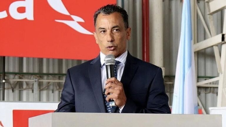 Casanello denunció a Migraciones y PSA por no haber incautado el celular a un empresario involucrado en la causa ANDIS Casanello denunció a Migraciones y PSA por no haber incautado el celular a un empresario involucrado en la causa ANDIS