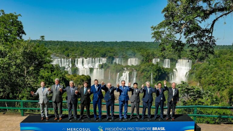 Lula compara una intervención con la guerra de Malvinas y Milei pide apoyar a EE.UU