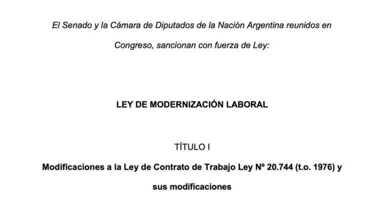 El Gobierno formalizó el proyecto de reforma laboral: afecta horas extras, indemnizaciones, vacaciones y huelgas El Gobierno formalizó el proyecto de reforma laboral: afecta horas extras, indemnizaciones, vacaciones y huelgas
