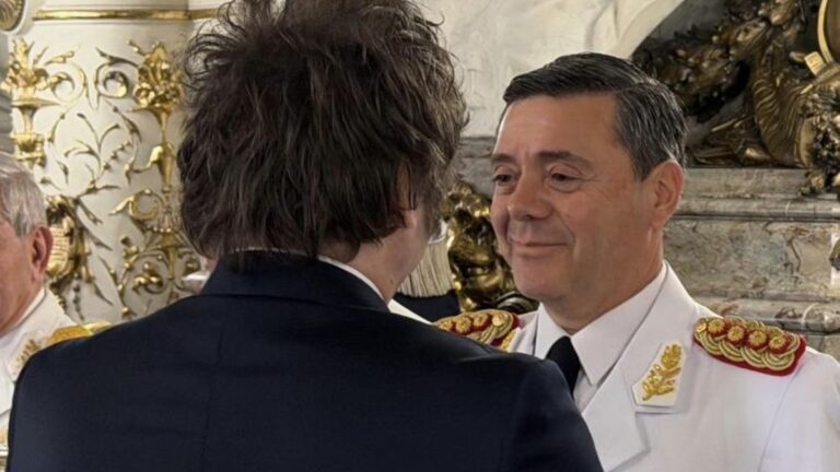 Presti asume en Defensa: politización militar y show con F-16 que no tapa fallas estructurales Presti asume en Defensa: politización militar y show con F-16 que no tapa fallas estructurales