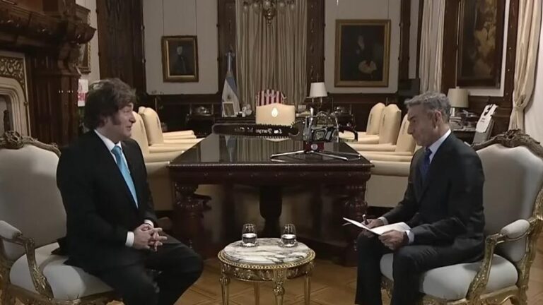 Milei dijo que no vetará el Presupuesto y se despegó de la causa $LIBRA: «No hubo estafa” Milei dijo que no vetará el Presupuesto y se despegó de la causa $LIBRA: «No hubo estafa”