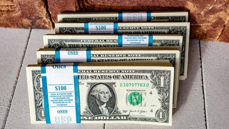 Contadores desaconsejan blanquear y bancos ponen reparos a recibir fondos por la ley de inocencia fiscal