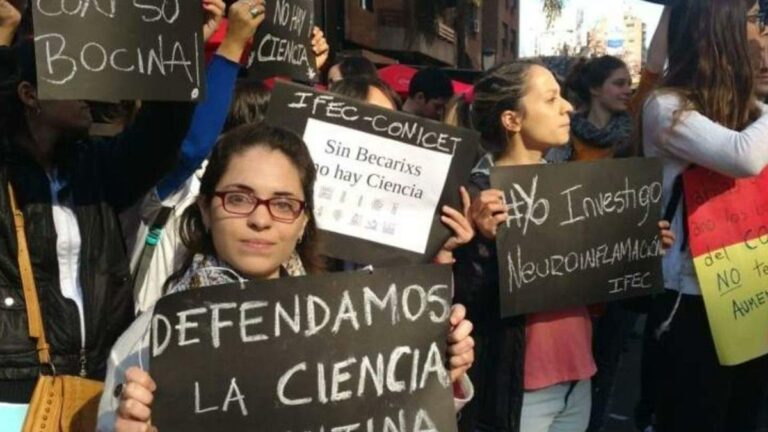 “Es volver a la edad de Piedra”: cómo el desfinanciamiento científico empieza a impactar en la vida cotidiana