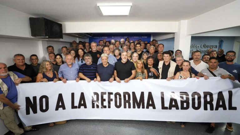 La CGT discutirá el viernes la posibilidad de convocar a un paro por la reforma laboral La CGT discutirá el viernes la posibilidad de convocar a un paro por la reforma laboral