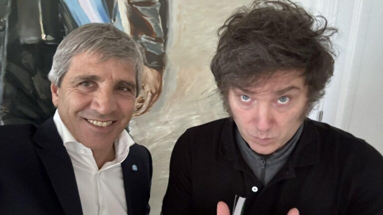 El relato del superávit fiscal basado en ocultar intereses: cómo el Gobierno maquilla las cuentas