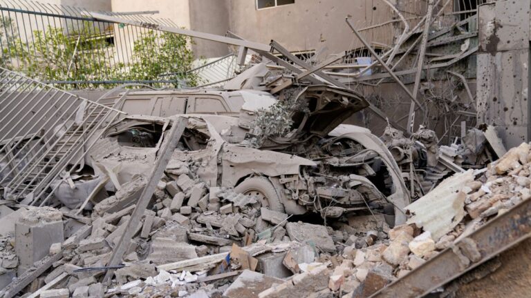 EE.UU. e Israel lanzan una nueva oleada de bombardeos con ataques en el corazón de Teherán