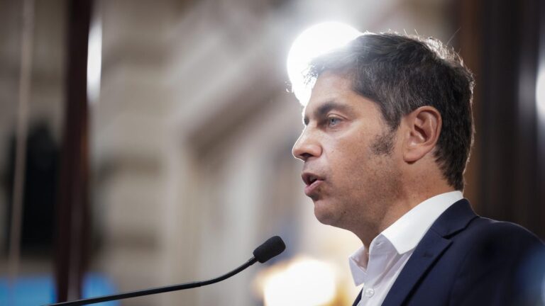 Axel Kicillof cuestionó el ajuste: «Argentina, no sos vos. ¡Es Milei!» Axel Kicillof cuestionó el ajuste: «Argentina, no sos vos. ¡Es Milei!»